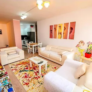 https://shahini-home.albaniahotels.org